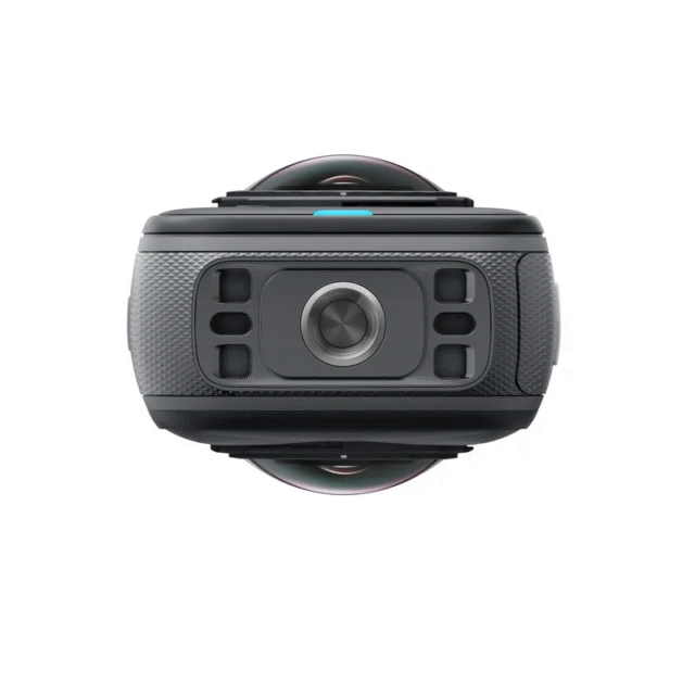Insta360 X5