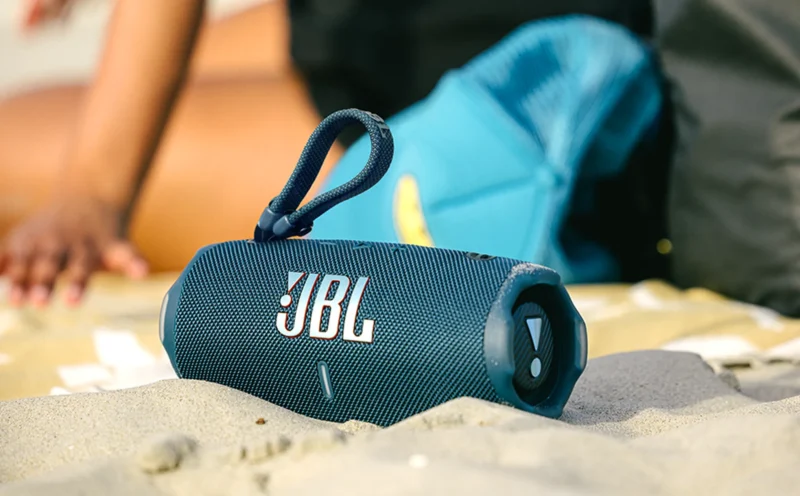 JBL Charge 6 Portable Bluetooth Speaker