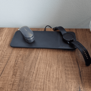 Samsung Wireless Charger Trio EP-P6300 photo review