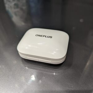 OnePlus Buds Pro Noise Cancellation Smart Adaptive Transparency Mode photo review