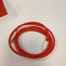 OnePlus Original Warp Charging Type C Cable photo review